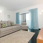 Rocha Tower 6c Apartment